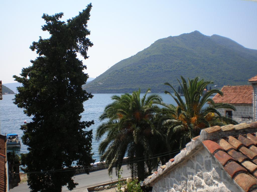 Holiday Home Stone House Perast Dış mekan fotoğraf